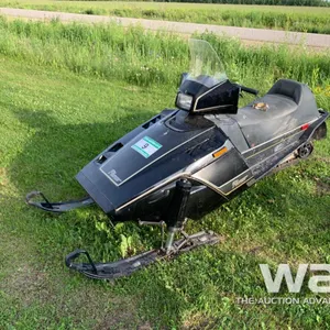 1988 YAMAHA PHAZER SNOWMOBILE