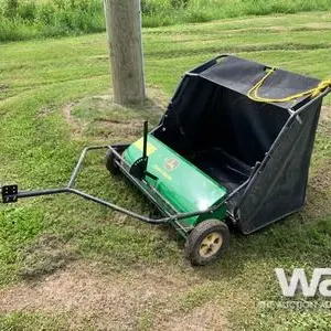 JOHN DEERE LAWN SWEEP