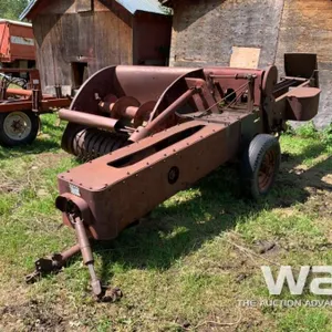 IHC 45 SQUARE BALER
