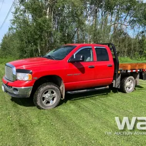2005 DODGE 2500 CREW CAB FLAT DECK PICKUP