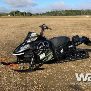 2013 ARCTIC CAT M8000 SNO PRO SNOWMOBILE