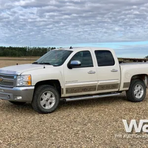 2013 CHEVROLET SILVERADO 1500 CREW CAB PICKUP