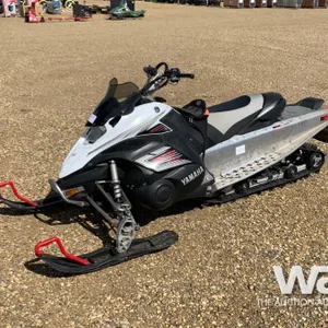 2009 YAMAHA NITRO FX SNOWMOBILE