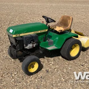 JOHN DEERE 316 UTILITY TRACTOR