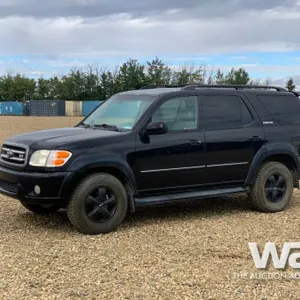 2002 TOYOTA SEQUOIA LIMITED SUV