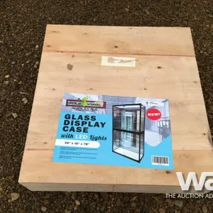 GLASS DISPLAY CASE WITH LED LIGHTS