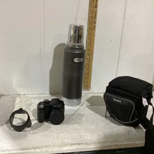 FUJIFILM DIGITAL CAMERA & STANLEY THERMOS