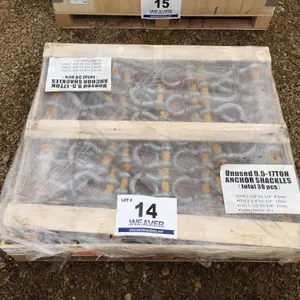 38 PCE. 9.5-17 TON SCREW ANCHOR SHACKLES