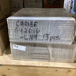 (2) BUNDLES SQUARE CERAMIC TILE