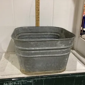 VINTAGES WASH TUB