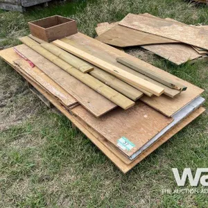 PLYWOOD & DECK BOARDS