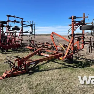 MORRIS CP-719 CULTIVATOR