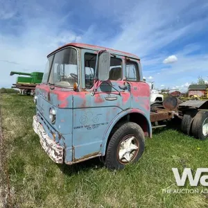 FORD C700 S/A COE TRUCK
