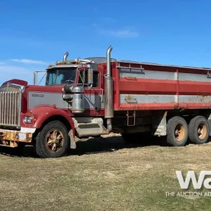 1978 KENWORTH T/A GRAIN TRUCK
