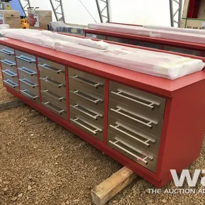 10 FT. 20 DRAWER HEAVY DUTY METAL WORK BENCH
