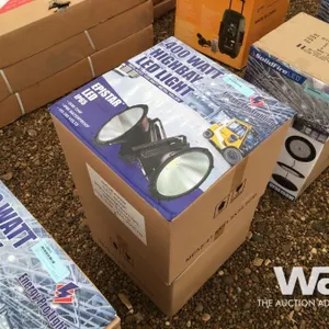 (2) 400 WATT HIGHBAY LED LIGHTS