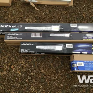 (4) LIGHT BARS