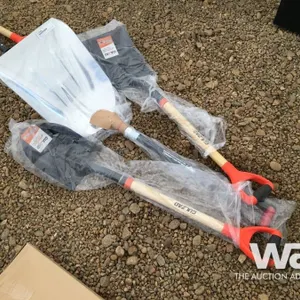 (UNUSED) (3) SHOVELS