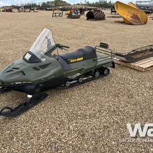 SKIDOO 340CC FIELD FORCE SNOWMOBILE