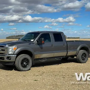 2011 FORD F350 CREW CAB LONG BOX PICKUP