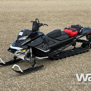 2018 SKIDOO SUMMIT SP850 SNOWMOBILE