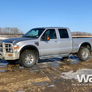 2010 FORD F350 CREW CAB PICKUP