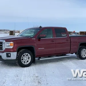 2015 GMC SIERRA 1500 SLE CREW CAB PICKUP