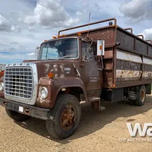 1979 FORD LN700 S/A GRAIN TRUCK