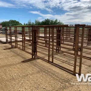 (2) FREESTANDING LIVESTOCK PANELS W/ GATES