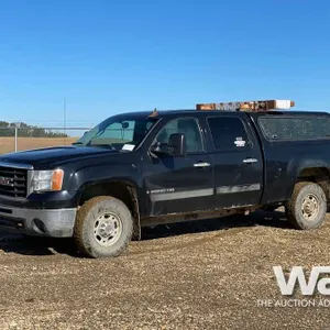 2007 GMC SIERRA 2500HD CREW CAB PICKUP