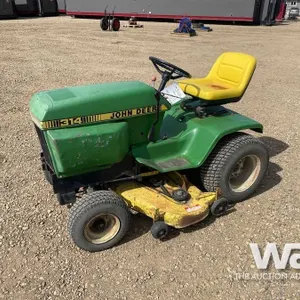 JOHN DEERE 314 LAWN TRACTOR