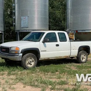 2000 GMC 2500 E-CAB PICKUP