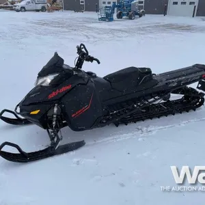 2016 SKI-DOO SUMMIT 800 SNOWMOBILE