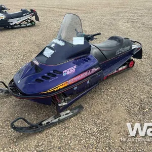 1999 SKI-DOO FORMULA 3 600 SNOWMOBILE