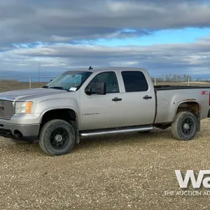 2008 GMC SIERRA 2500HD CREW CAB PICKUP