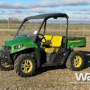 JOHN DEERE XUV590 SIDE BY SIDE