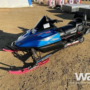 1997 YAMAHA VENTURE 600 TWIN SNOWMOBILE