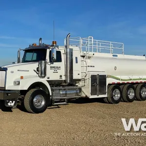 2014 WESTERN STAR 4900SB TRI DRIVE WATER TRUCK