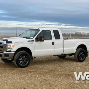 2014 FORD F350 E-CAB PICKUP