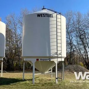 2004 Westeel Magnum G 1412 Hopper Grain Bin
