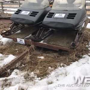 SNOWMOBILE TRAILER