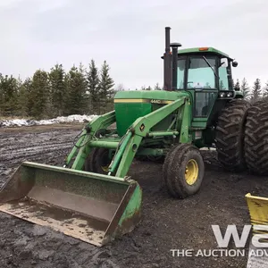 1982 JOHN DEERE 4440 TRACTOR