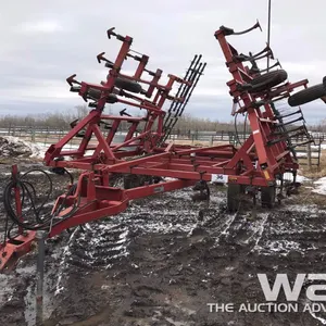 CASE / IHC 4800 FIELD CULTIVATOR