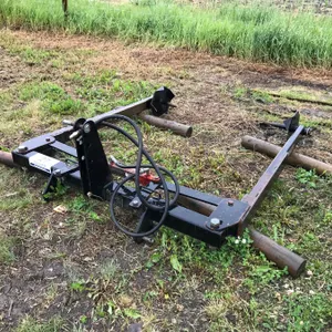 WESTWARD 3PT. BALE UNROLLER