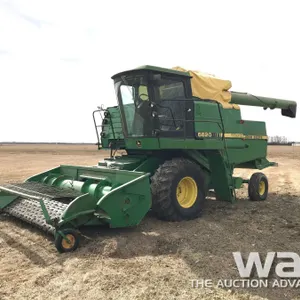 1987 JOHN DEERE 6620 TITAN II COMBINE