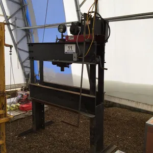 10 TON HYD. SHOP PRESS