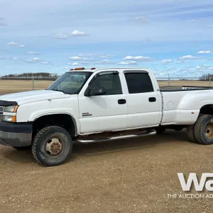 2005 CHEVROLET 3500HD CREW CAB DUALLY PICKUP