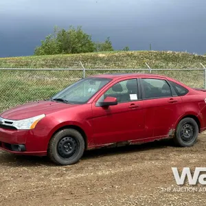 2009 FORD FOCUS 4 DOOR CAR