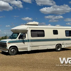 1990 FORD 350 27 FT. S/A MOTORHOME