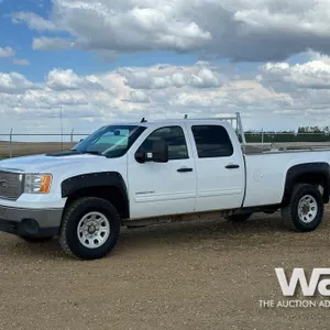 2012 GMC SIERRA 3500HD CREW CAB PICKUP